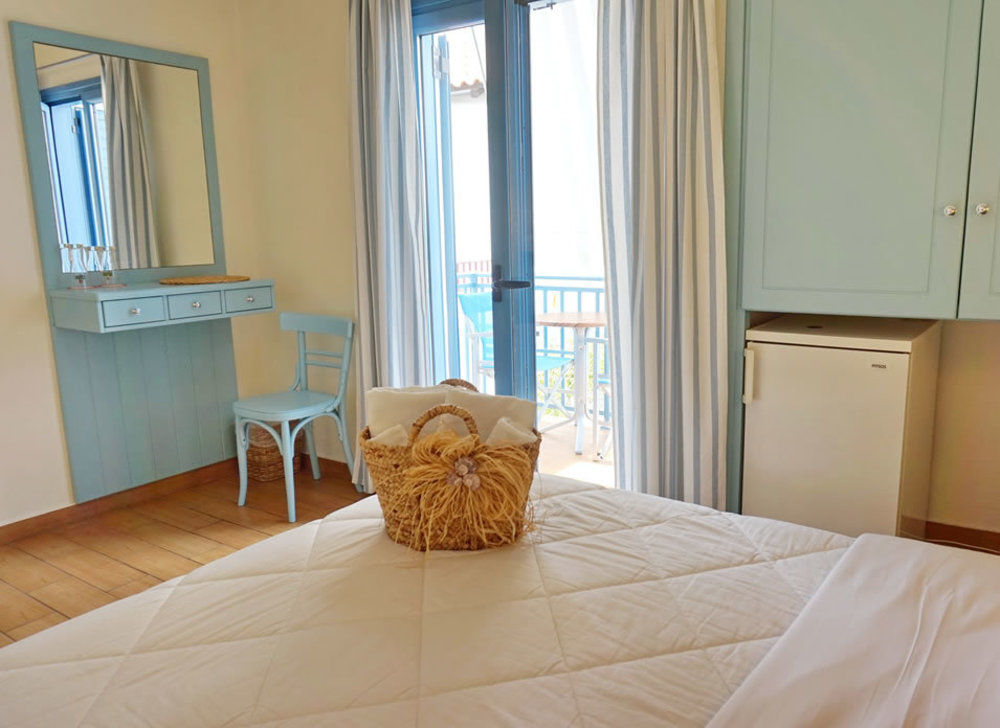 Saronis Hotel Agistri - Adults Only Скала Экстерьер фото